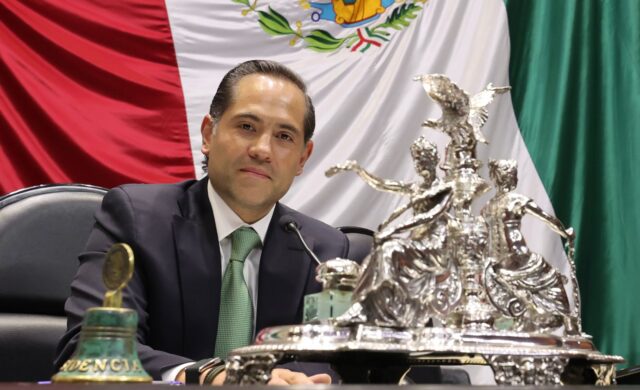 Monreal confirma propuesta del PVEM para presidir la Mesa Directiva