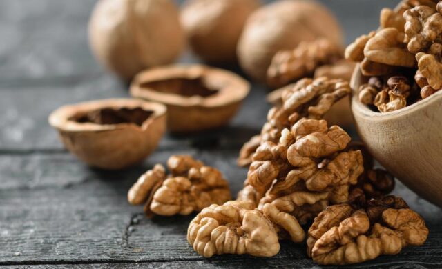 Siete nueces al día: el hábito sencillo que puede ayudar a cuidar la salud del cerebro