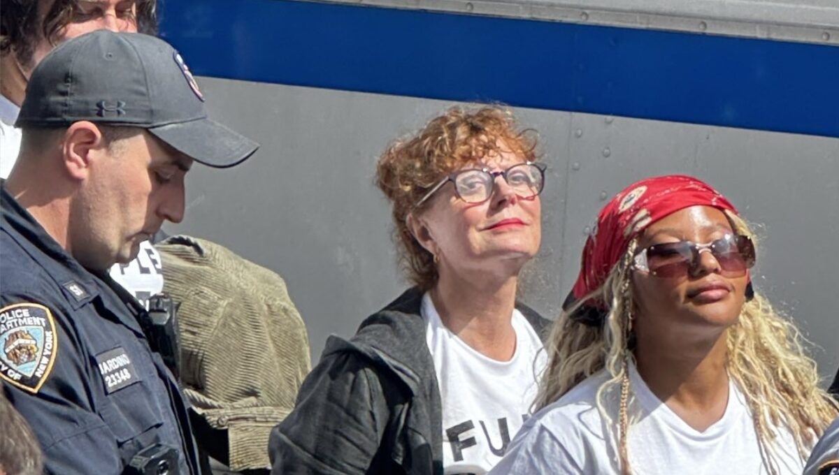 Susan Sarandon es detenida durante protesta contra Netanyahu en Nueva York