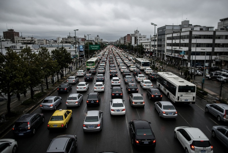 Bloqueo en Eje Central y plantón del SME paralizan tránsito en CDMX