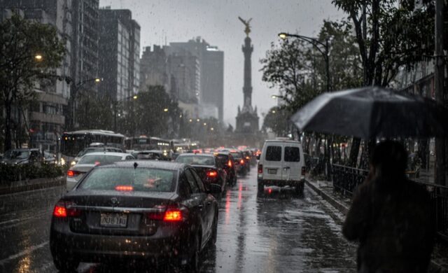 Colapso vial en CDMX por marcha, bloqueos y temporal de lluvias