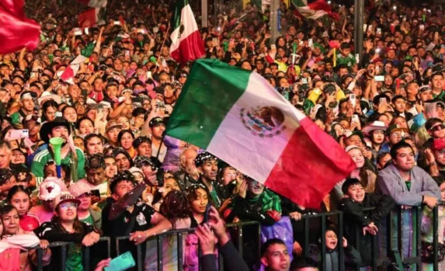 Piñatas, lucha libre y música: así será la Fiesta Tricolor gratis en la Glorieta de los Insurgentes