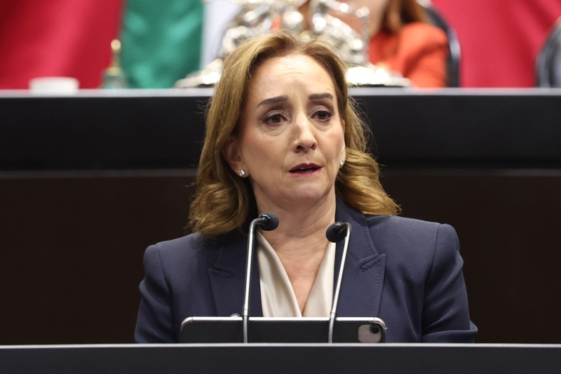 Claudia Ruiz Massieu destaca diálogo con la UE