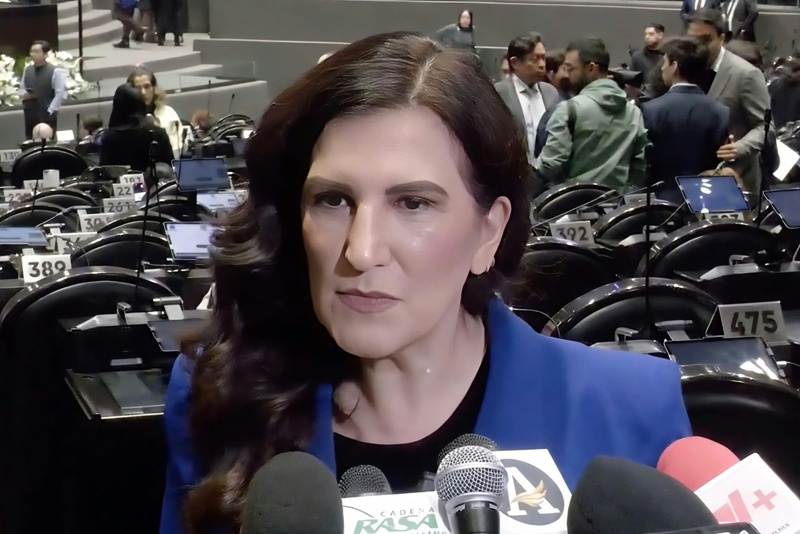 Kenia López propone castigar como traidores a funcionarios ligados al narco