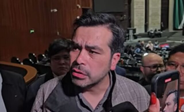 Álvarez Máynez propone 8 mil 500 mdp para crisis del agua