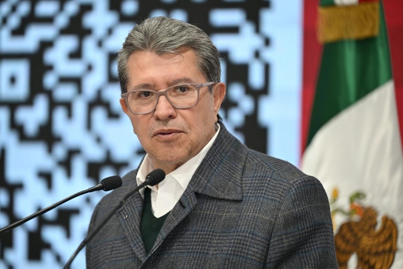 Ricardo Monreal llama a gobernar con humildad y buscar acuerdos