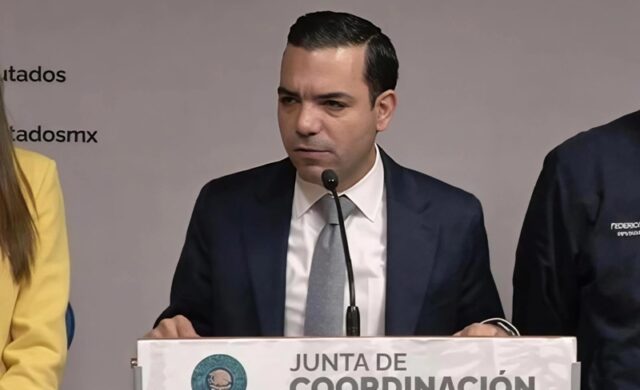 PAN logra comparecencia del titular del OIC del INE