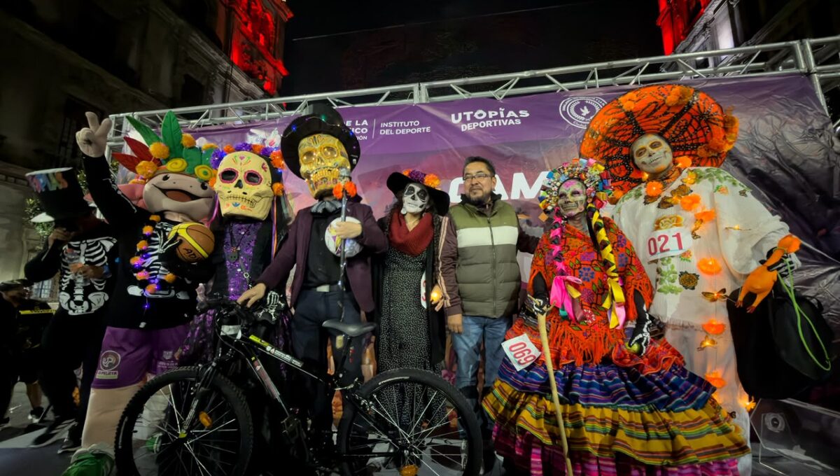 Caminata al Mictlán convierte un espacio público de Tlalpan en punto de encuentro