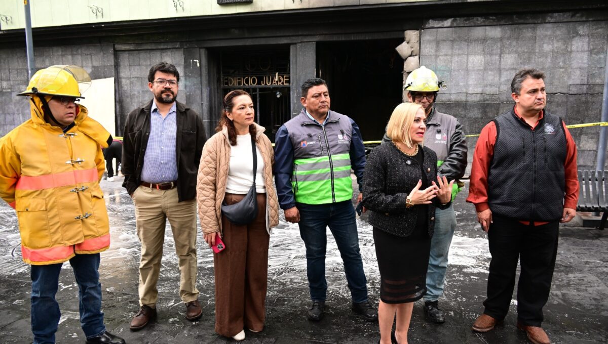 Olivia Garza acude al Edificio Juárez tras incidente registrado durante la madrugada