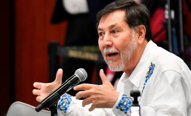 Noroña pide al PT no tensar la alianza con Morena por protesta del IMSS
