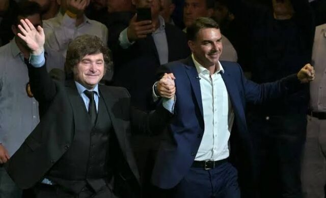 Brasil exige explicaciones a Argentina por salida de Flávio Bolsonaro