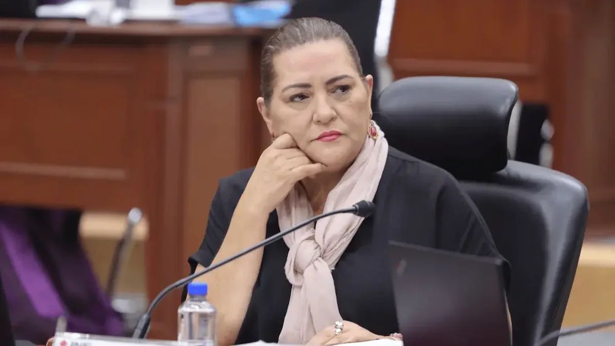 Chofer de Guadalupe Taddei aparece como apoderado de proveedor del INE