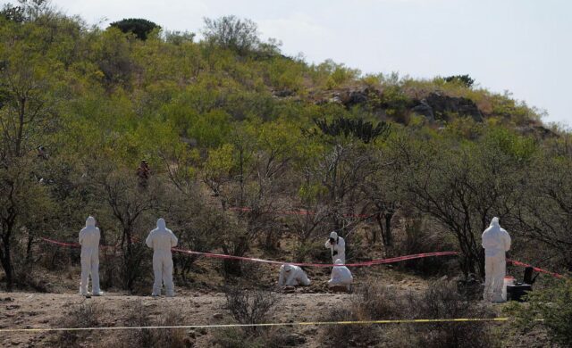 Fosas clandestinas en México: FGR reconoce 32 sitios frente a 651 de fiscalías estatales