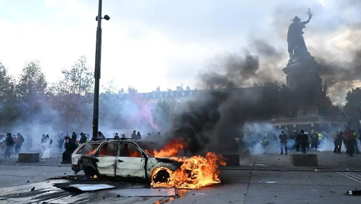 Francia enfrenta nuevas protestas por el costo de vida; reportan miles de detenidos