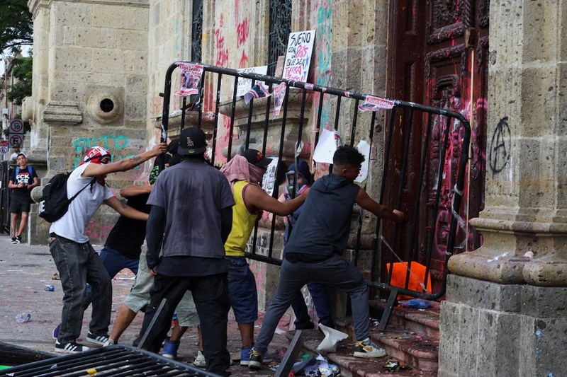 Gobierno de Jalisco investiga a grupos violentos de otros estados
