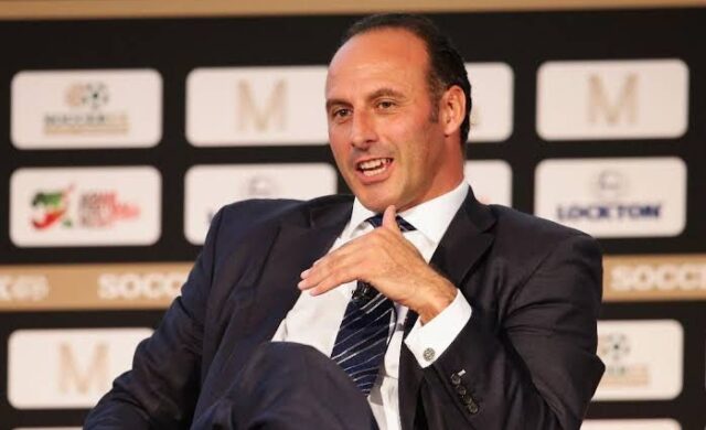 Ramón Vega, el exjugador que quiere quitarle la presidencia de la FIFA a Infantino