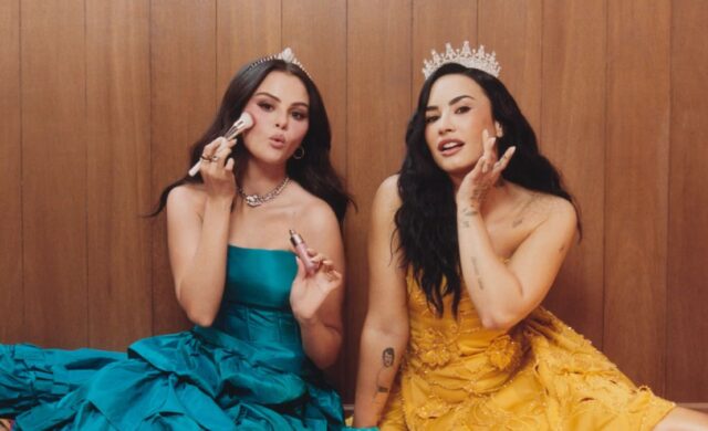 Selena Gomez y Demi Lovato se reencuentran con un blush inspirado en su amistad