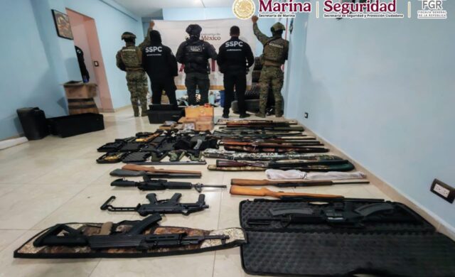 Desarticulan presunta red de fabricación y venta ilegal de armas en CDMX y Puebla