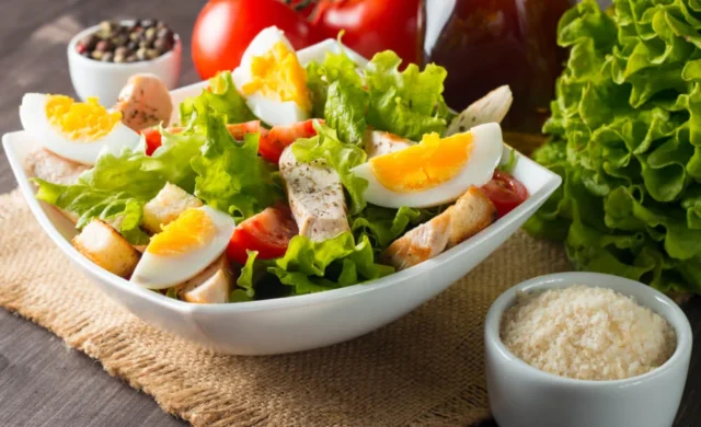 Huevo duro: 8 alimentos que puedes combinar para tener desayunos más nutritivos y saciantes