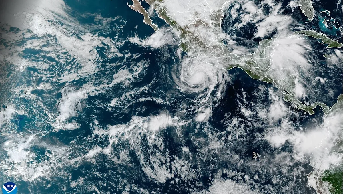 Huracán Trudy se debilita a categoría 1, pero mantiene en alerta al Pacífico mexicano por lluvias intensas