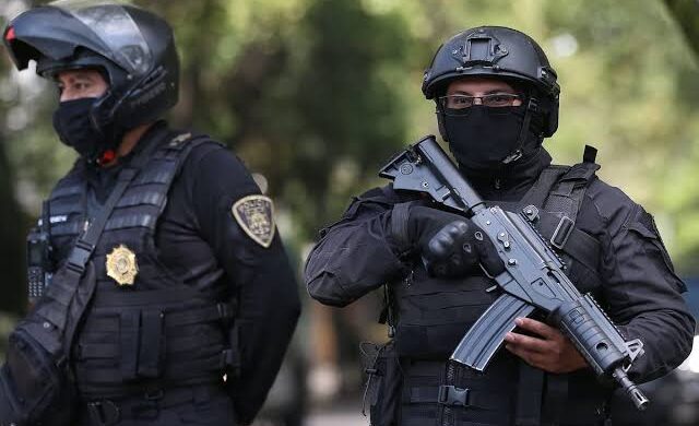Localizan a siete adolescentes en CDMX; autoridades descartan intervención de terceros