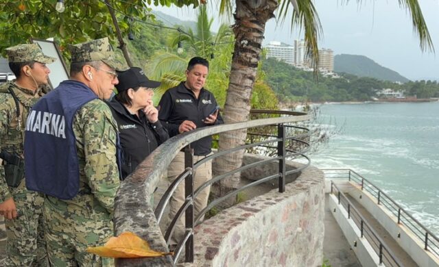 Marina mantiene operativo por huracán Simon