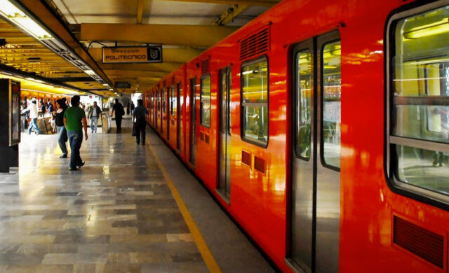 Línea A del Metro CDMX recupera operaciones tras interrupción por falla técnica