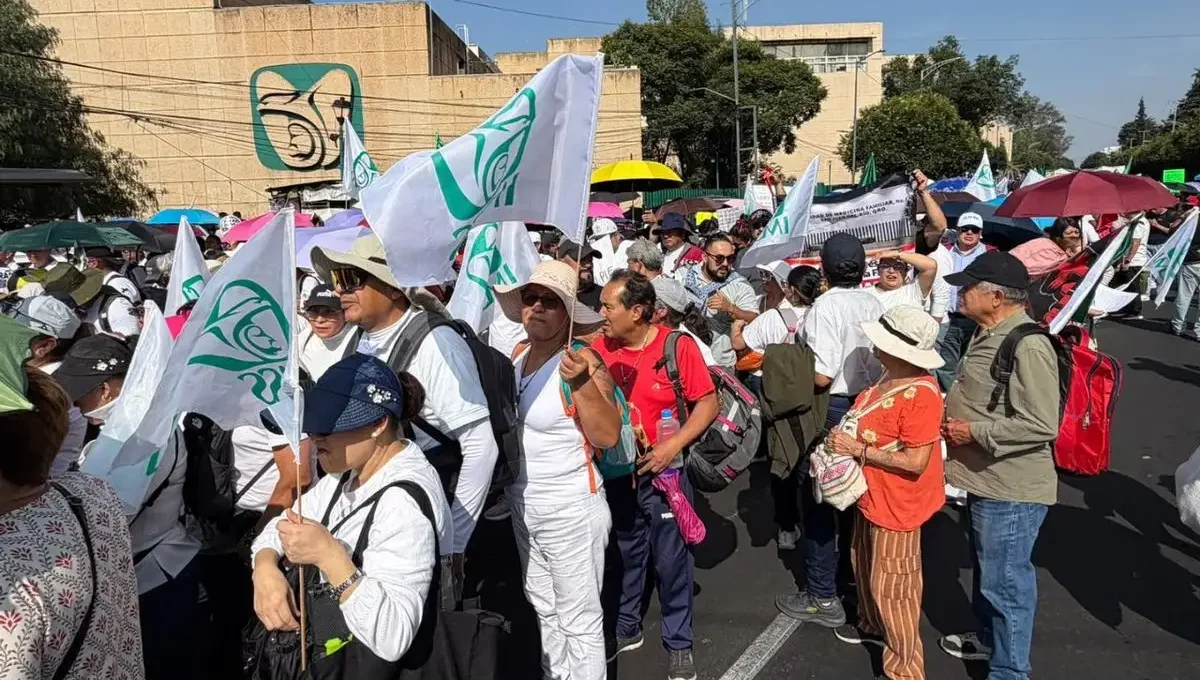 Miércoles de marchas en CDMX: protestas llegarán al Zócalo y a oficinas del IMSS